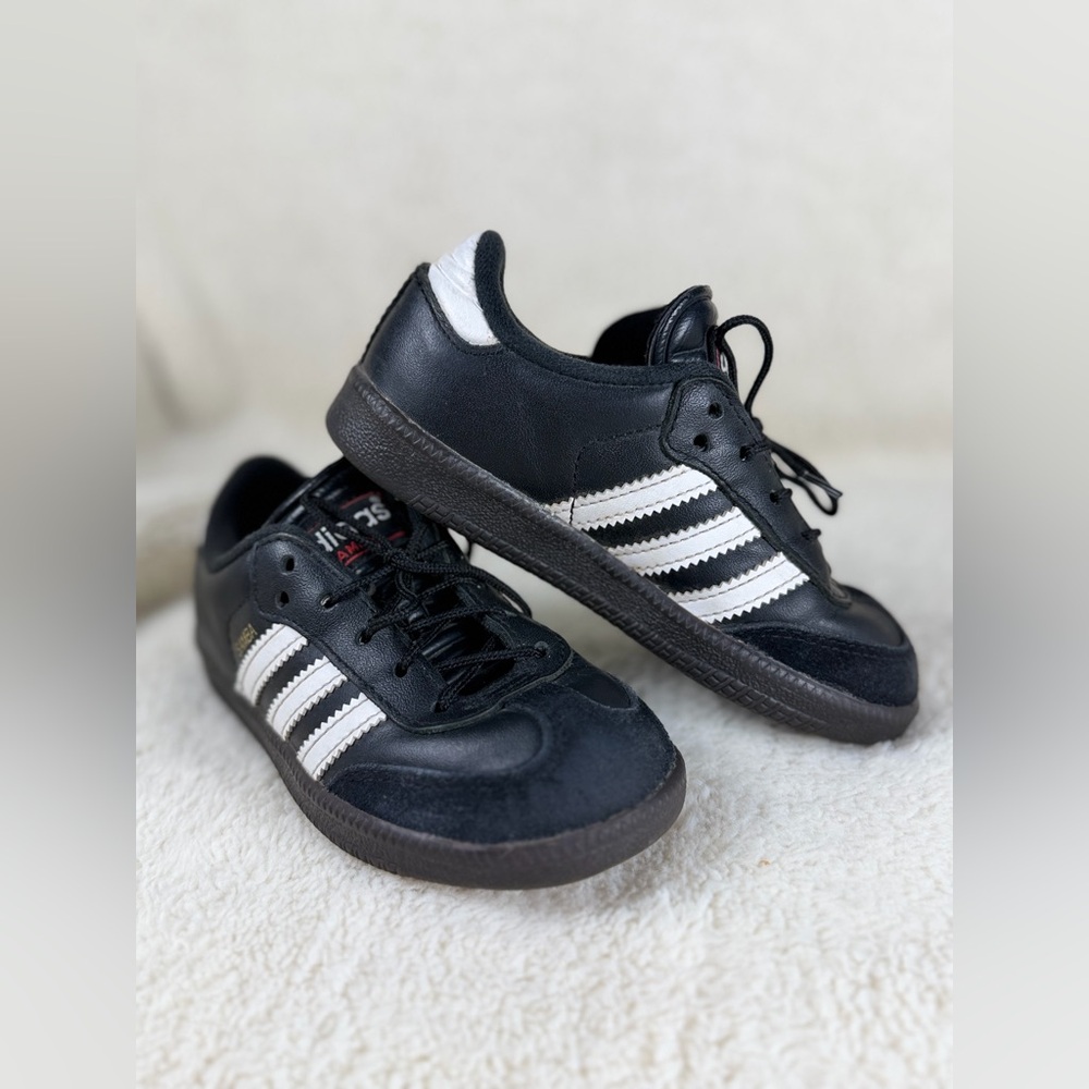 Adidas kids  Black and White Sneakers